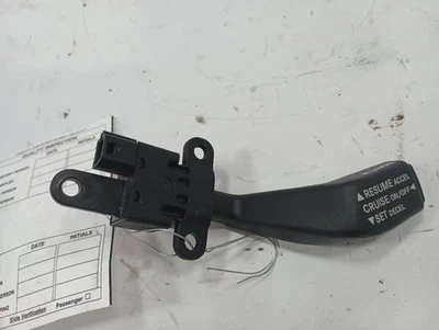 Interruptor de coluna Cruise Control de 2011 Dodge Caliber 12278166 - Imagem 1 de 4