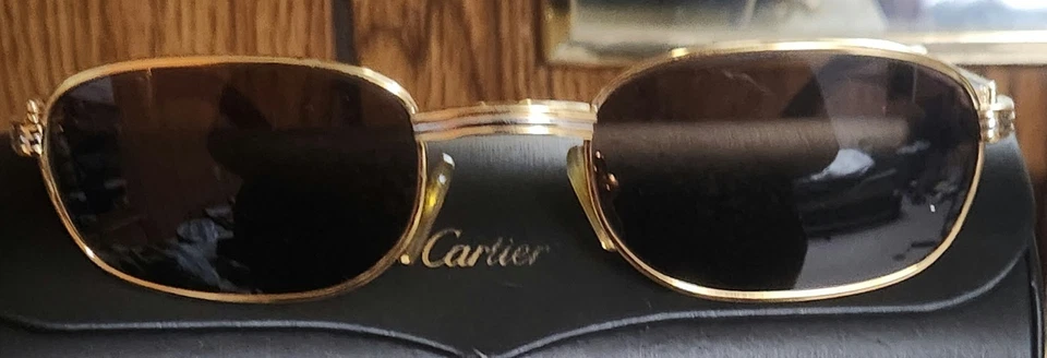 Gafas de madera vintage de la firma Cartier Foto 1 de 4
