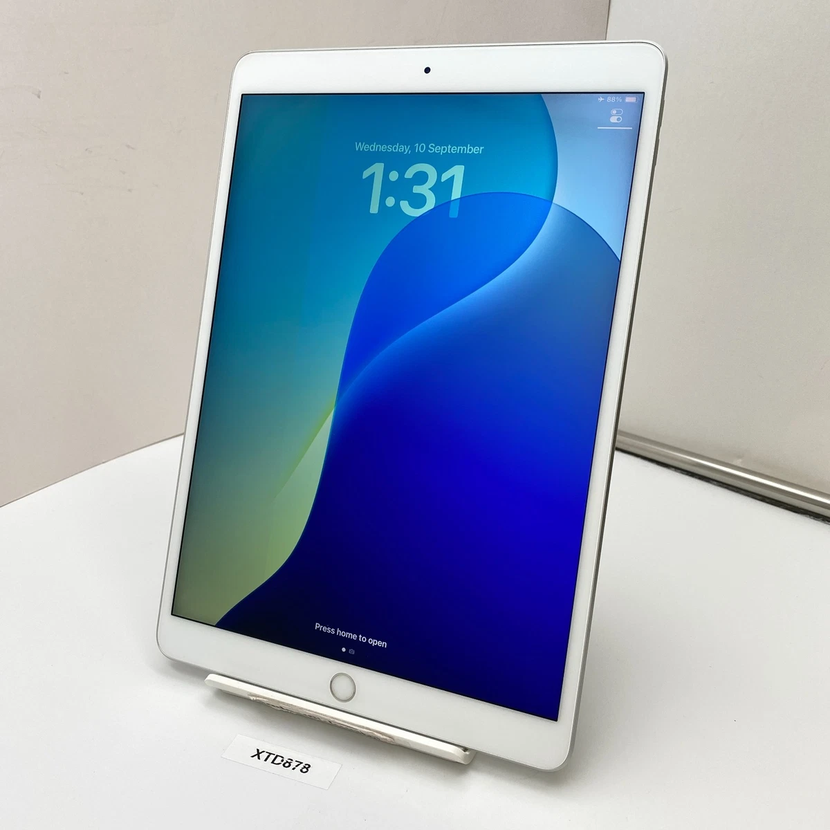 Apple iPad Air (3rd Generation) Silver for sale | eBay