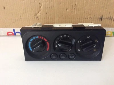 2001 2002 2003 2004 Subaru Legacy Outback calefacción aire acondicionado control de clima  Foto 1 de 2