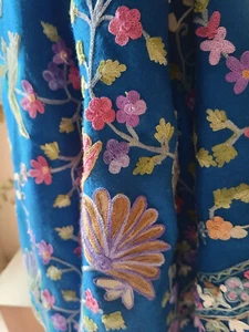 ALL OVER CREWEL HERITAGE KASHMIRI EMBROIDERY~100% CASHMERE PASHMINA marina SHAWL - Picture 1 of 10