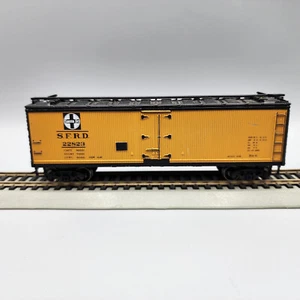 HO Scale S.F.R.D. Santa Fe Box Car #22823 Model Train C-4 - Picture 1 of 6