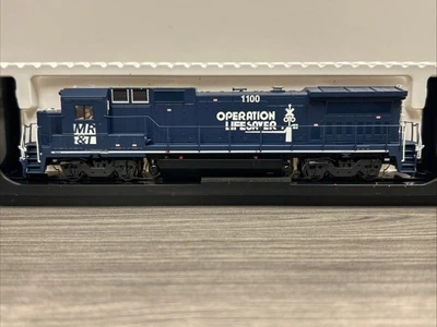 Atlas Master Series HO 10001829 Dash 8-40B Milw. Racine & Troy w/DCC & Snd - CC - Image 1 of 4