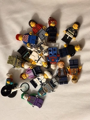 (PRECIO MÁS BAJO) LEGO Lote 17 Figuras DC LEGO City Monsters Minifiguras Clásicas, Etc Foto 1 de 4