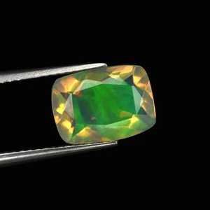 1.71 Ct IF Top Cushion 10.3 x 7.5 MM Genuine Rainbow Multi Colors Play Welo Opal - Picture 1 of 5