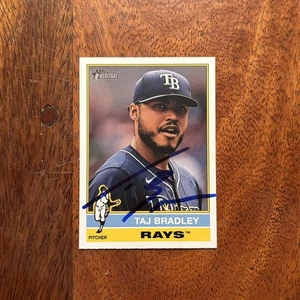 Taj Bradley Autographed 2025 Topps Heritage Signed Card #298 - Tampa Bay Rays - Picture 1 of 2