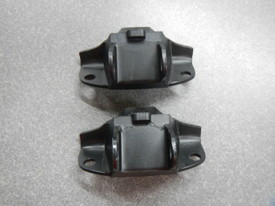 215 montagens de motor Oldsmobile par montagem 1961 1962 1963 Olds Jetfire F85 - Imagem 1 de 4