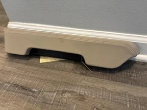1987-1993 Cadillac Allante LEFT Side Door Arm Rest TAN PN#1640553 - Picture 1 of 5