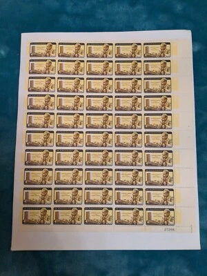 #1204 LR DAG HAMMARSKJOLD Yellow Invert Error  MNH - Image 1 of 4