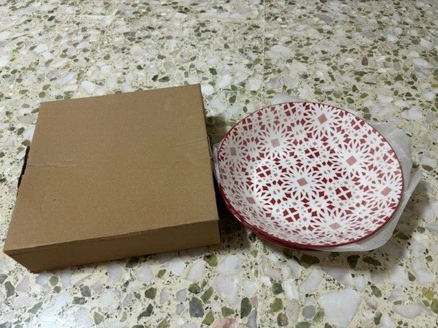 Brand New in box  Floral Porcelain Food dish / plate - Image 1 of 1