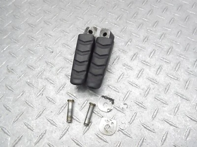 BMW F800ST F800 2008 06-13 pie trasero pasajero clavija reposapiés izquierdo derecho Foto 1 de 4