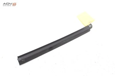 14-21 NISSAN FRONTIER DOBLE CABINA PUERTA TRASERA DERECHA VENTANA CINTURÓN RESISTENTE SELLO OEM Foto 1 de 4