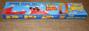 Disney TOY STORY Hot Wheels Super Stunt Set 1996 Hasbro NOS NEW red baron SEALED - Picture 1 of 7