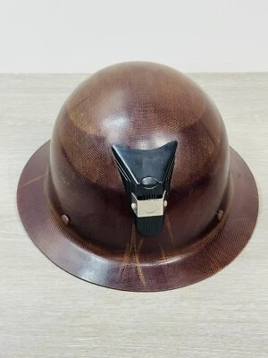 Винтажная каска из стекловолокна с полями Brown Miners Skullgard класс MSA A 1969 - Изображение 1 из 4