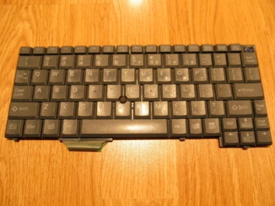 Teclado Fujitsu Lifebook B2130 N860-7665-T001, P2009277, CP028081-XX - Imagem 1 de 4