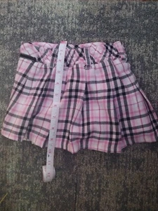 Barbie Pleated Skirt Girl - Picture 1 of 6
