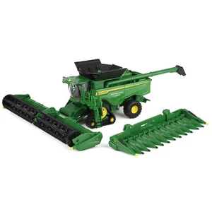 ERTL 1/64 John Deere S7 900 Combine with Corn & Grain Heads 2025 Farm Show 45970 - Picture 1 of 12