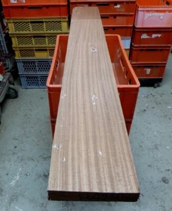 Mahagoni Holz Bohlen Regal Gitarrenbau Drechselholz Bootsbau,157x20,5x4,2cm,6093 - Bild 1 von 2