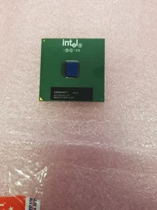 Intel CELERON SL4P9 667Mhz/128KB/66MHz Socket 370 CPU - Picture 1 of 1