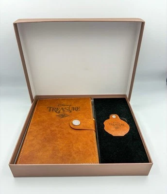 Disney TREASURE Journal Disney Cruise Line DCL Diciembre 2024 Exclusivo✨ Foto 1 de 4