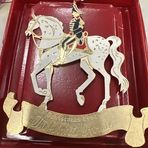 1991 White House Historical Association Christmas Ornament - Picture 1 of 6