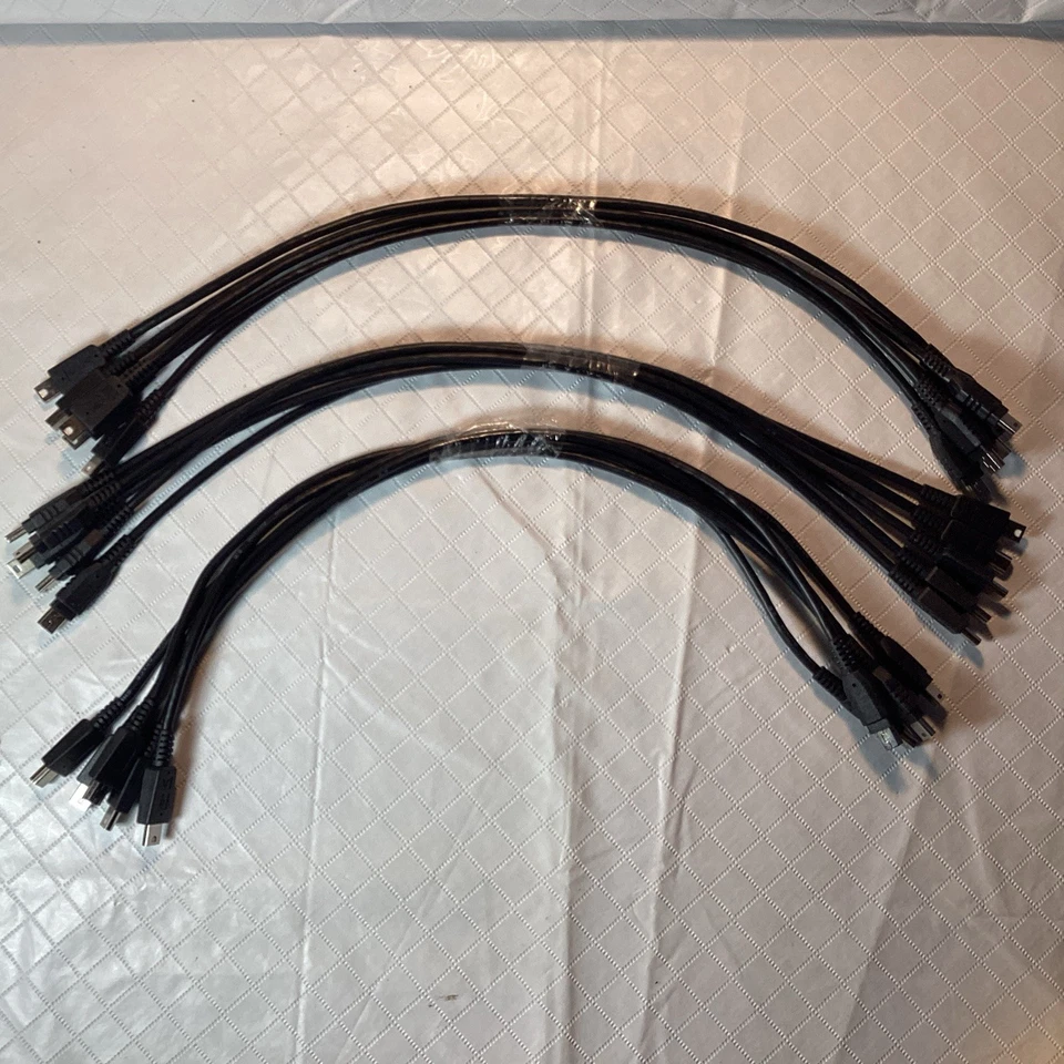 Lot of 15 USB 2.0 Mini-B 5-Pin to Mini-B 5-Pin Male/Male 1 foot USB2-5501 - Image 1 of 2