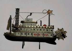 VTG Disney MARK TWAIN Paddlewheel Riverboat AM Transistor Radio, Tested/Working - Picture 1 of 2