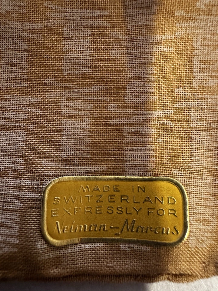 Pañuelo Vintage Tela Marrón Tejido Monograma Bolsillo Cuadrado Suiza Foto 1 de 2