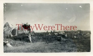 *WWII photo- US Captured Japanese BOMBER / FIGHTER planes LAE NEW GUINEA* -2 - Picture 1 of 2