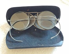 Original 1917 Wellsworth Safety Glasses/motorcycle and Original Case Wwi era