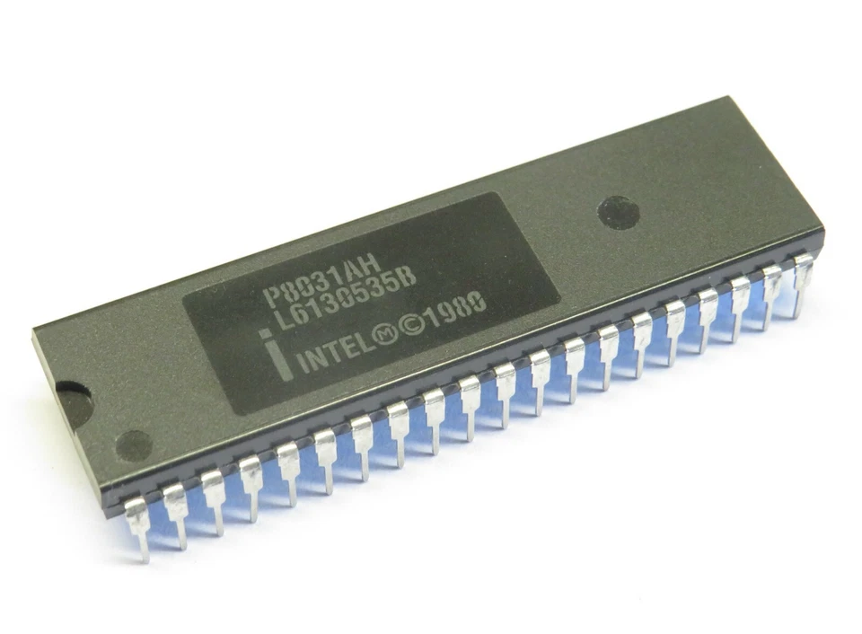 2 Stück P8031AH 8-bit romless microcontroller MCS-51, Intel - Bild 1 von 1