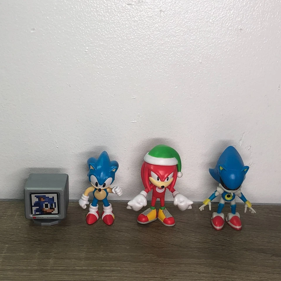 Sonic the Hedgehog Action Figure Lot Toys Knuckles Metal Sonic Jakks Pacific 2" - Image 1 of 4