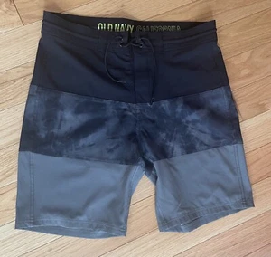 Old Navy California Men's Size 31 Black/White Swim Trunks Board Shorts - Picture 1 of 3