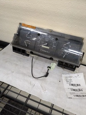 Grupo de velocímetros de 8501 PBV para camioneta Ford F250 96-97 2160882 Foto 1 de 4