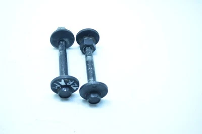 09-12 DODGE RAM 1500 TRACCIÓN TRASERA BRAZO DE CONTROL DELANTERO DERECHO / IZQUIERDO JUEGO DE PERNOS OEM Foto 1 de 4