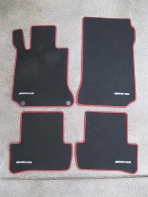 08-14 Mercedes-Benz W204 C-Class OEM AMG Front & Rear Floor Mats Set Black/Red Foto 1 de 4