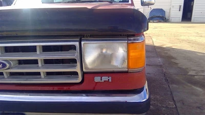 Driver Left Headlight With Chrome Trim Fits 87-91 BRONCO 1095582 Foto 1 de 3