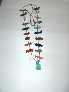 Vintage Indianer handgeschnitzte Natursteine Fetisch Halskette Schmuck SCHÖN - Bild 1 von 4