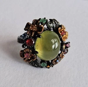 ANELLO ARG. STERLING 925 BRUNITO CON PRENITE, TORMALINE E SMERALDI NATURALI - Foto 1 di 8