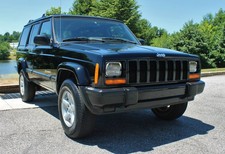 2001 Jeep Cherokee No Reserve 83K Miles 4X4