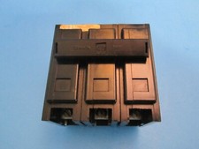 Westinghouse Bab3040 Circuit Breaker 40 Amp 3 Pole 240 Vac Bolt On