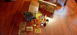 Vintage 1974 Mattel The Sunshine Family Home with Mom and Dad ++++ free shipping - Bild 1 von 8