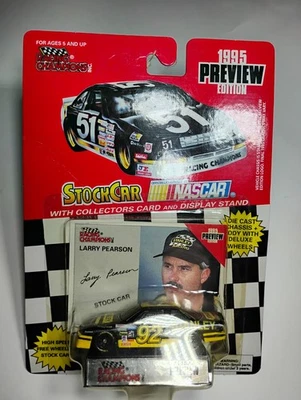 Chevrolet Monte Carlo 1995 1:64 Racing Champions Larry Pearson #92 Stanley Tools Foto 1 de 3