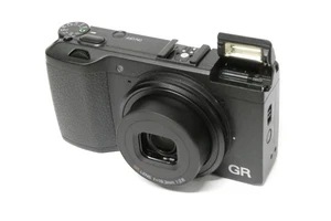 Ricoh GR 16,2 MP Digitalkamera gebraucht guter Zustand in ovp   12197 Ausl. - Bild 1 von 16