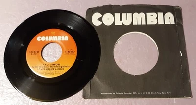 Paul Simon Loves Me Like A Rock/Learn How To Fall by Columbia Records 7" 45rpm - Imagem 1 de 2