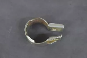 HONDA CB500T CB 500 TWIN 1975 1976 EXHAUST HEADER MIDDLE MUFFLER PIPE CLAMP - Picture 1 of 8