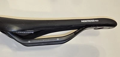 Sillín de bicicleta Bontrager Montrose Pro con riel de carbono 128 mm x 270 mm. 168g. Foto 1 de 3