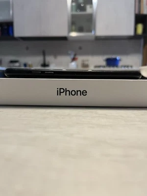 Apple iPhone XR - 128GB - Nero (Sbloccato) - Immagine 1 di 4
