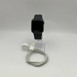 Apple Watch (Series 4) 44mm Black Aluminum (LTE) w/ Black Sport - Very Good - Picture 1 of 5