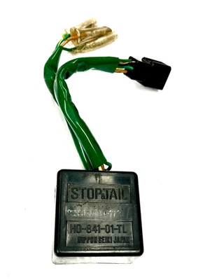 Honda 1983-1986 V65 Magna Original Brake/ Stop & Tail Light Sensor 35550-MB1-771 Foto 1 de 4